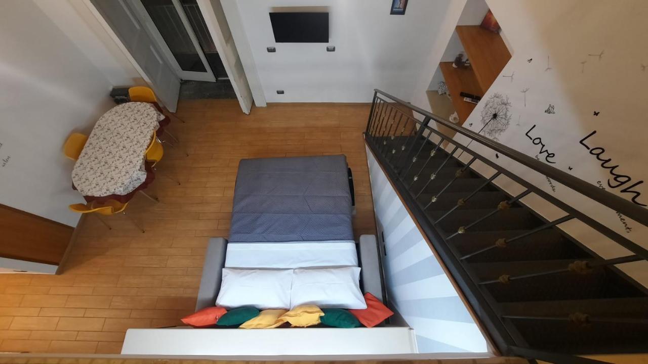 White Home Quartieri Spagnoli Nápoles Exterior foto